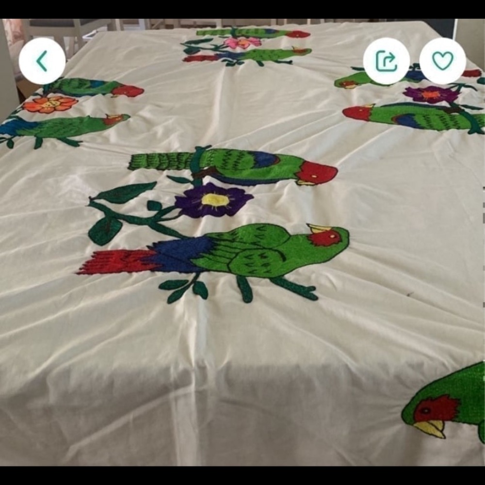 Green and Red Frog Pattern Kitchen Linens - Picture 1 of 6